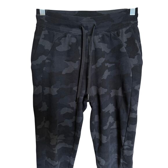 Lululemon Scuba Jogger Pants High Rise Fleece Camo Dark Gray Size 4 - Picture 4 of 12
